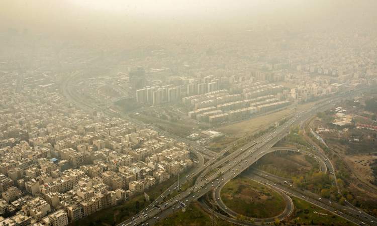 هشدار انباشت آلاینده‌ها در مرکز و جنوب تهران
